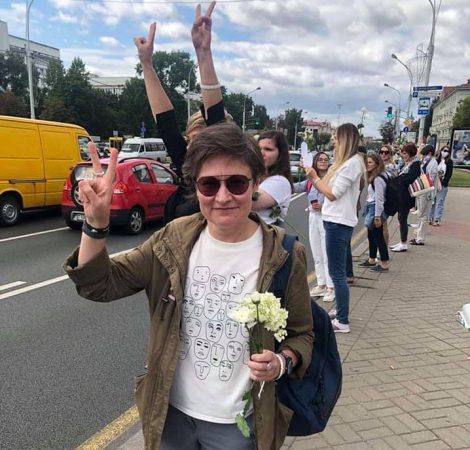 Olga Shparaga auf einer Demonstration in Minsk. Foto: Violetta Savchits