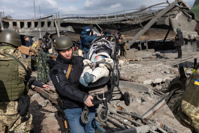 Nach der Bombardierung der ukrainischen Stadt Irpin